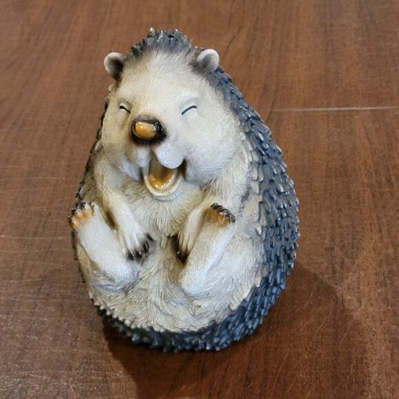 Design Toscano Roly-Poly Laughing Hedgehog Statue Figurine - Picture 1 of 8